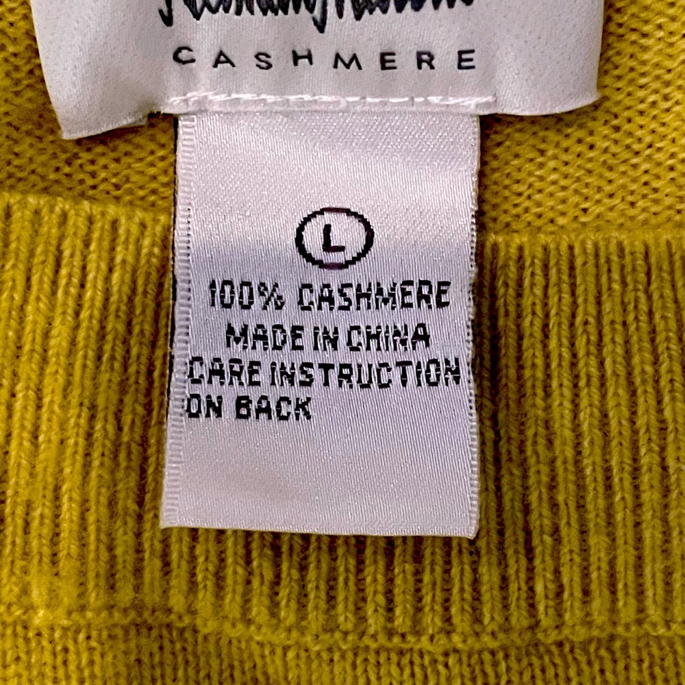 Neiman Marcus cashmere sweater